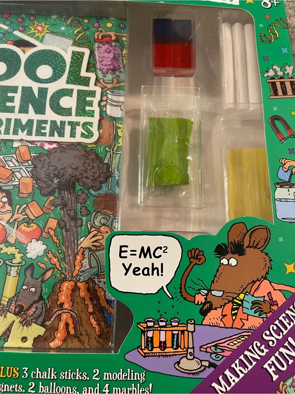 Cool Science Experiments Kit by Hinkler
